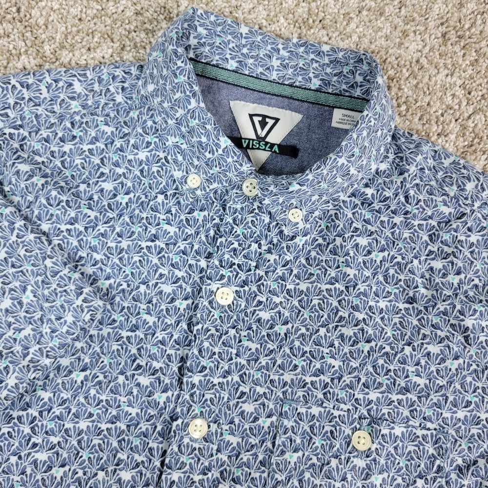 Vissla Mens Small Blue White AOP Floral Button Down Short Sleeve